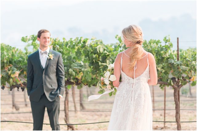 How to have a beautiful micro wedding during covid-19: Bride and groom portraits in a vineyard at Sunstone Winery