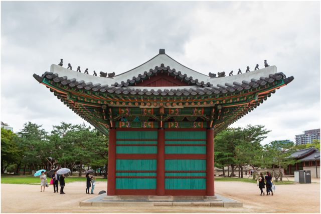 Soeul, South Korea, scenes, street scenes, food, street food, hanok village, temples